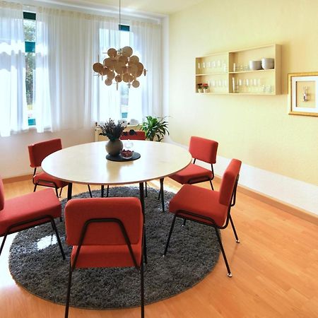 Vonbehling Boutique Apartment Mit 65Zoll Tv Und Designerstuecken Halle  외부 사진