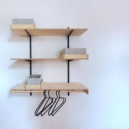 Vonbehling Boutique Apartment Mit 65Zoll Tv Und Designerstuecken Halle  외부 사진